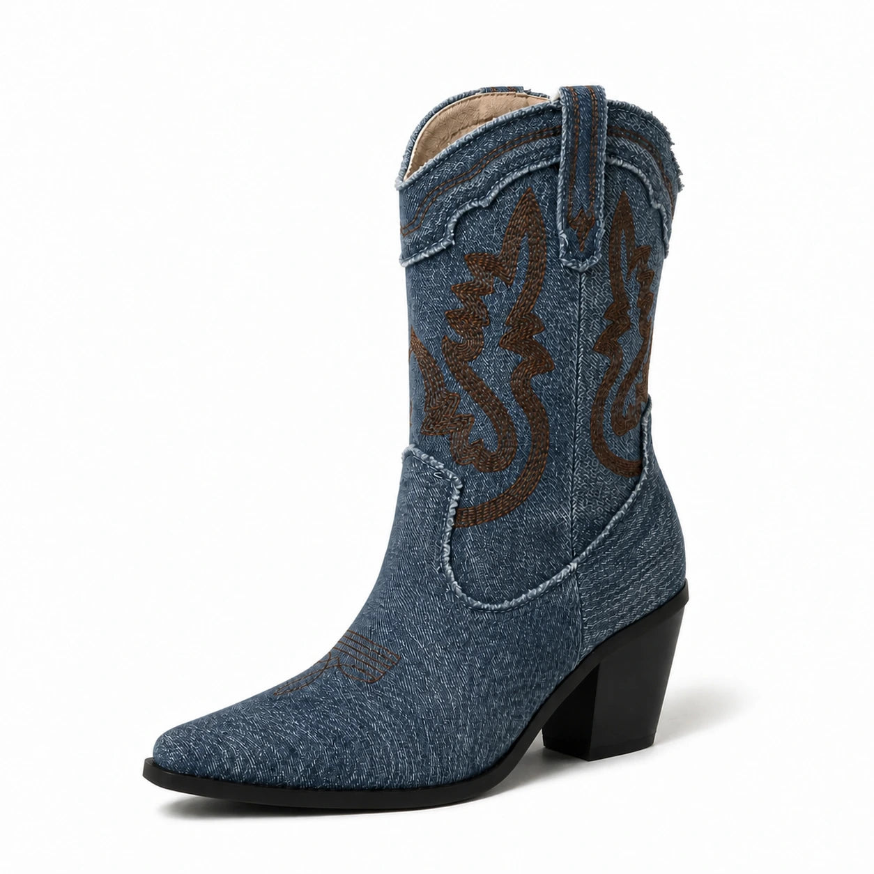 Bota Texana Feminina Jeans Escuro Bordada Dakota em fundo branco