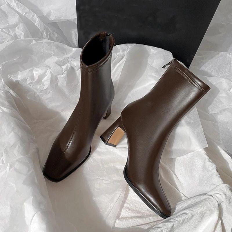 Bota Feminina Cano Curto