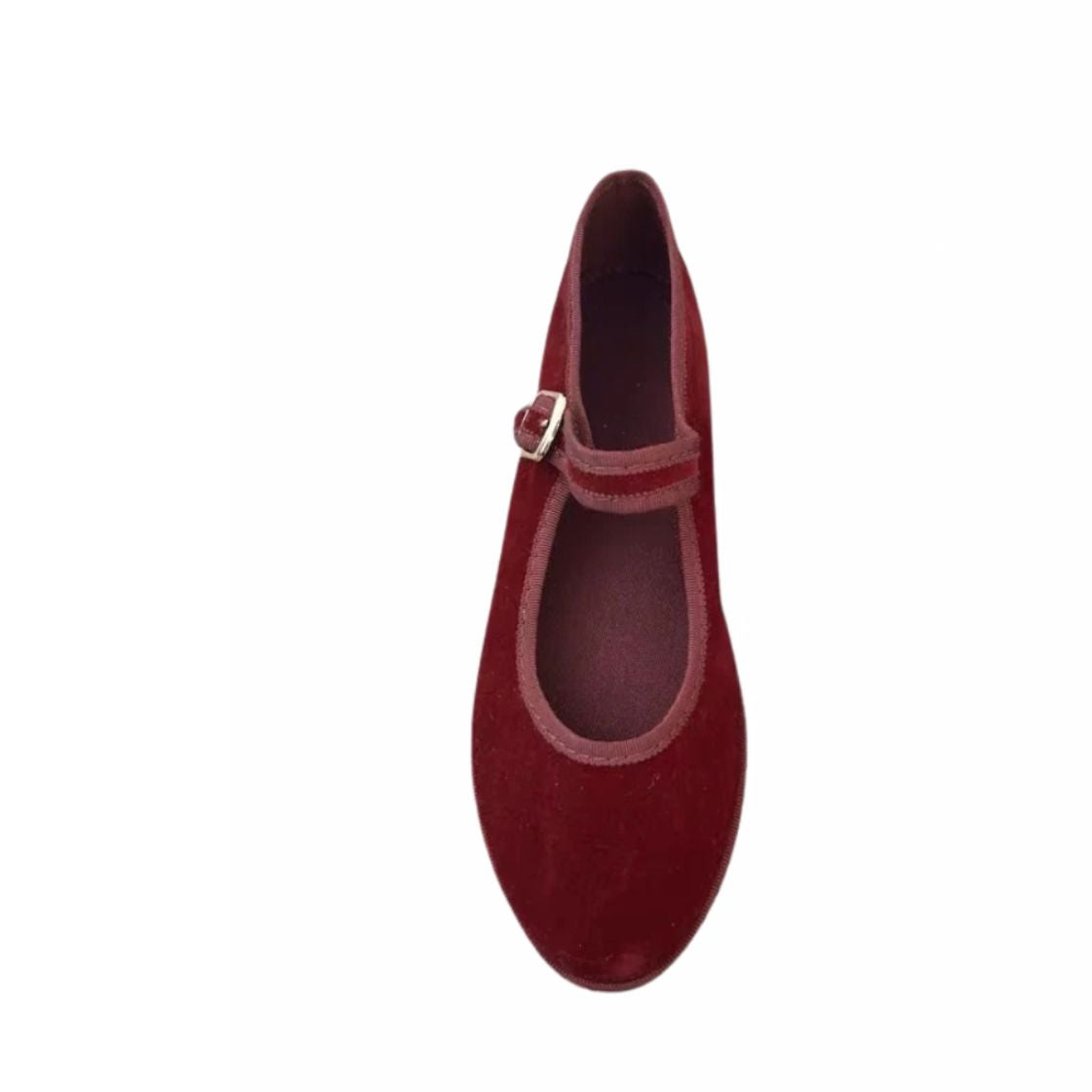 Sapatilha Mary Jane de veludo vermelho cherry – vista superior com tira e fivela dourada