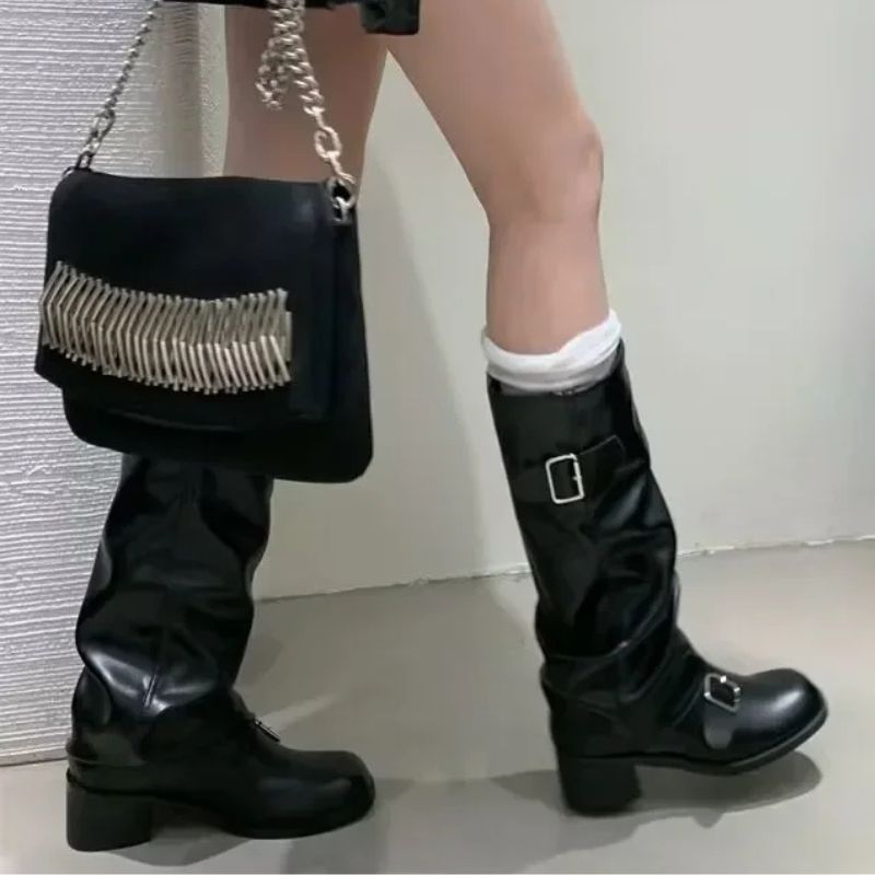 Bota Feminina Cano Médio