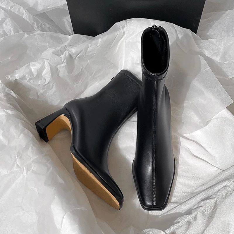 Bota Feminina Cano Curto