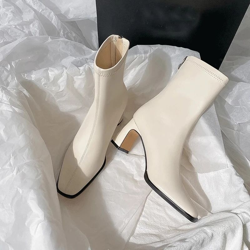 Bota Feminina Cano Curto