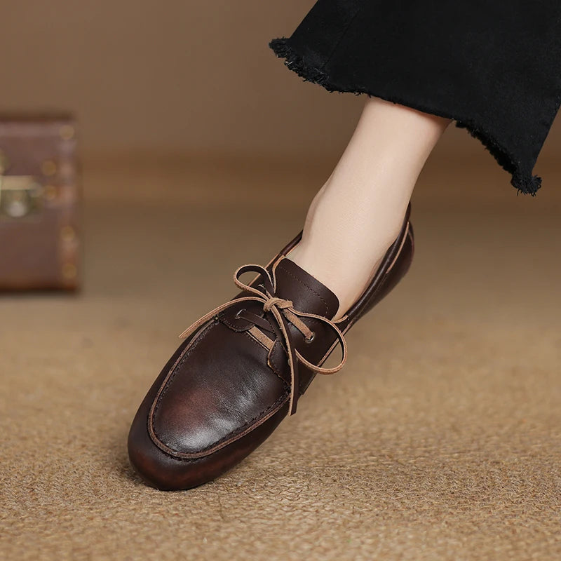 Loafer Feminino de Couro Marrom Café com Cadarço – Olívia - imagem 3