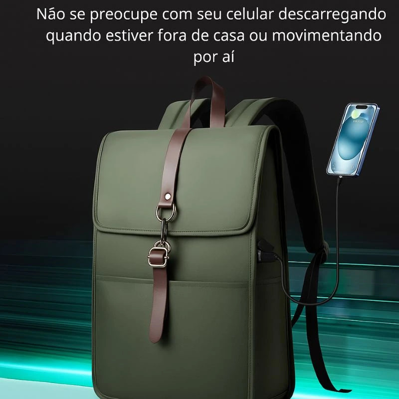 Mochila feminina verde com conexão USB externa